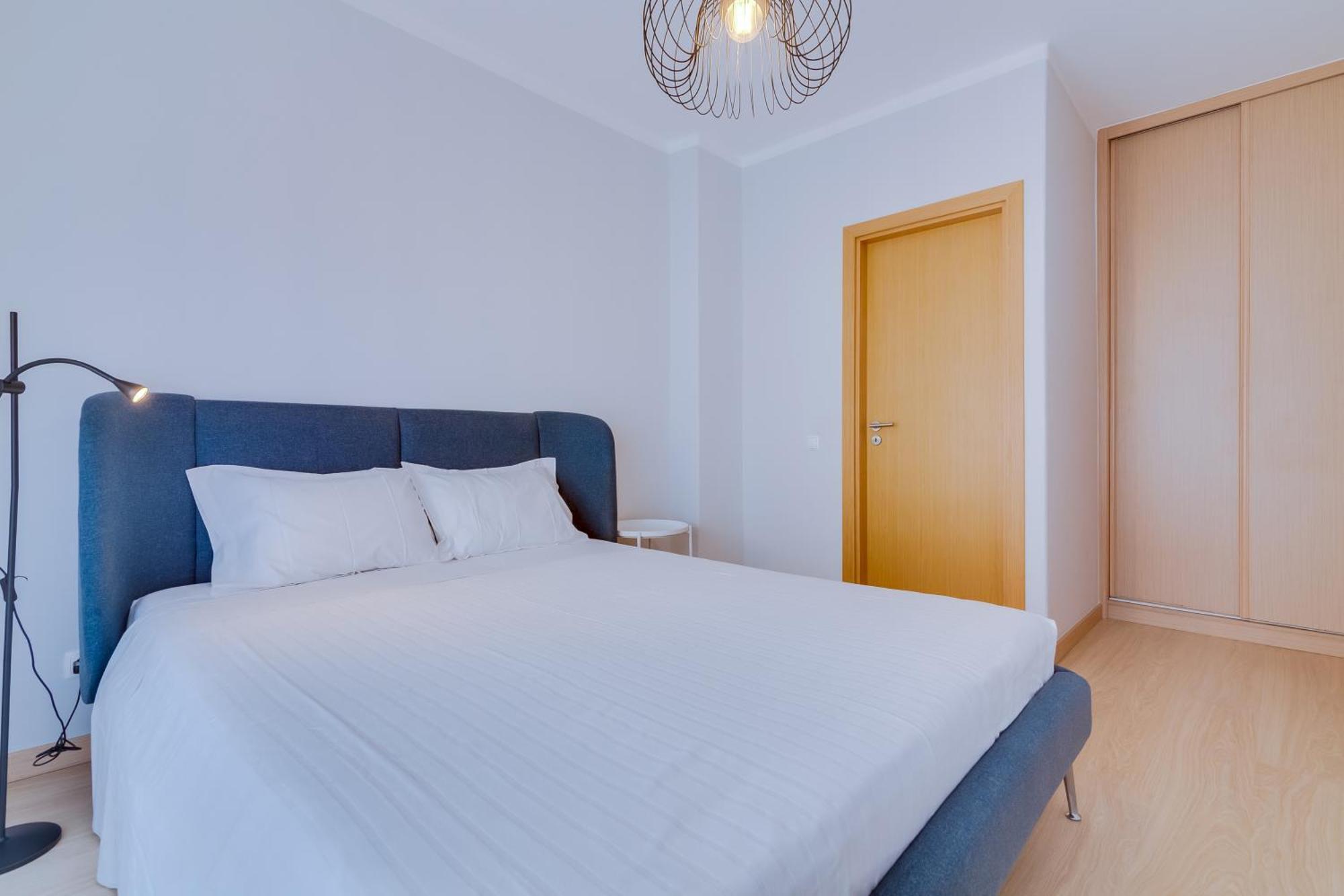 Al - Oceano T2 Frente Mar Quarteira Apartment ภายนอก รูปภาพ