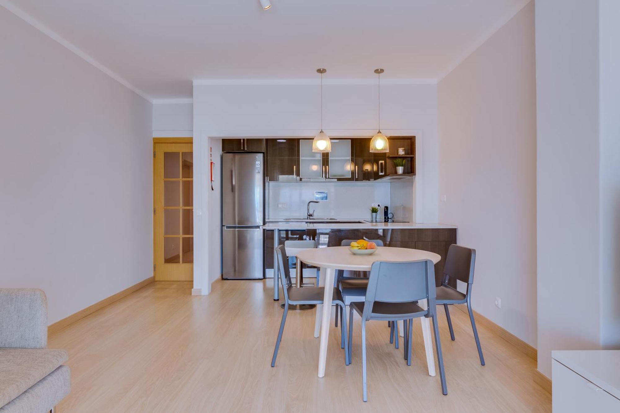 Al - Oceano T2 Frente Mar Quarteira Apartment ภายนอก รูปภาพ