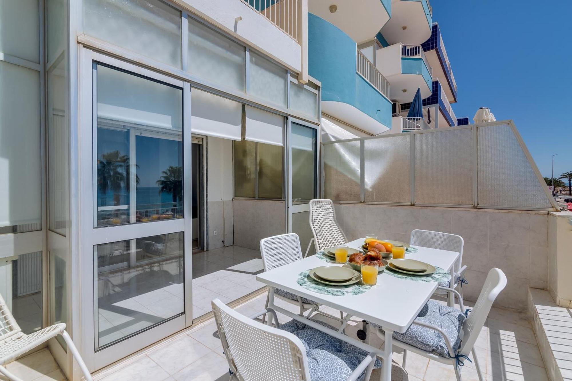 Al - Oceano T2 Frente Mar Quarteira Apartment ภายนอก รูปภาพ